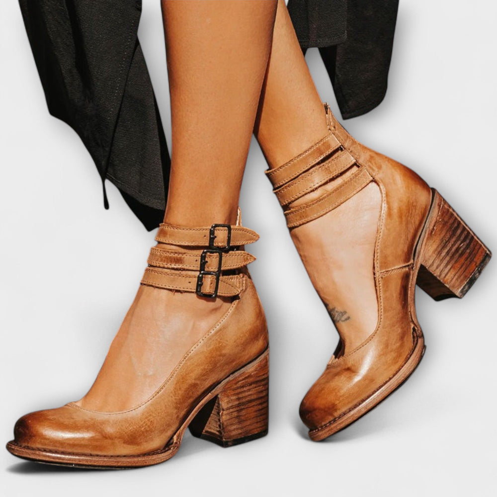 Bella – Comfortable and Stylish Orthopaedic Shoe