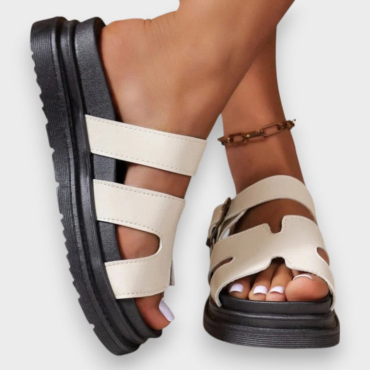 Amaris | Orthopaedic Sandals with H-Design